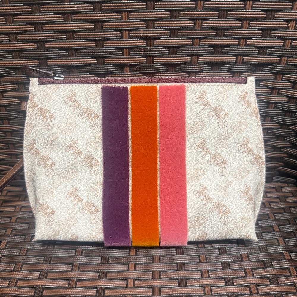 Charlie Pouch With Horse And Carriage Print And Varsity Stripe coach 88500